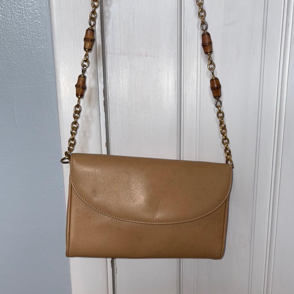 Authentic vintage Gucci Tan Leather Crossbody Bag